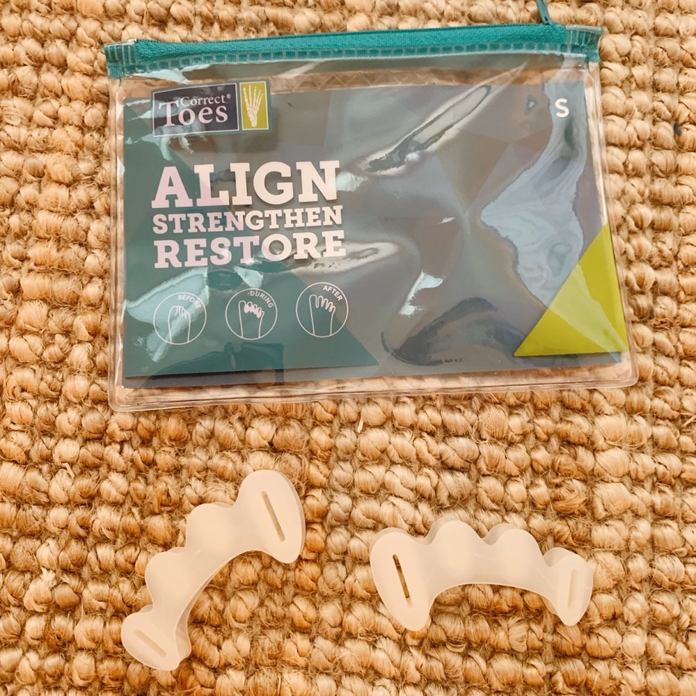 CorrectToes foot alignment barefoot toe spacers